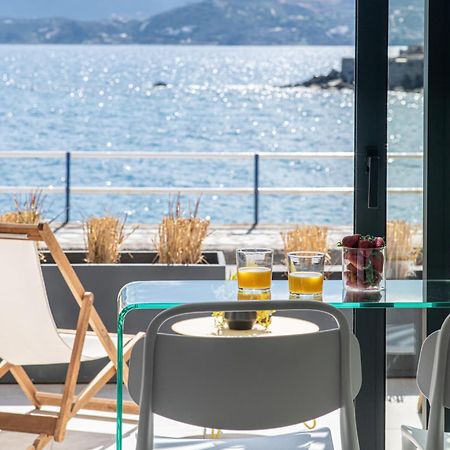 Beachfront Salty Sea Luxury Suite 2 圣尼古拉奥斯 外观 照片