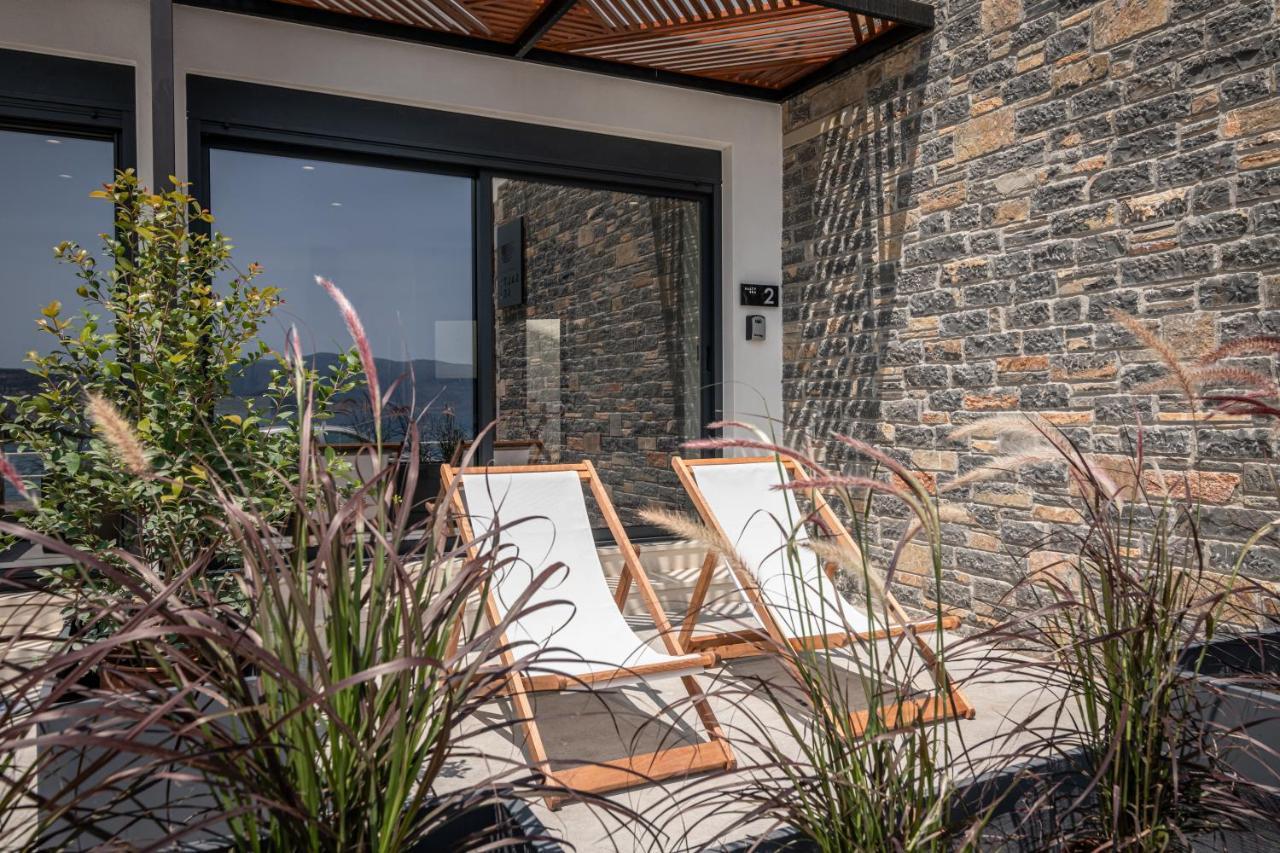 Beachfront Salty Sea Luxury Suite 2 圣尼古拉奥斯 外观 照片